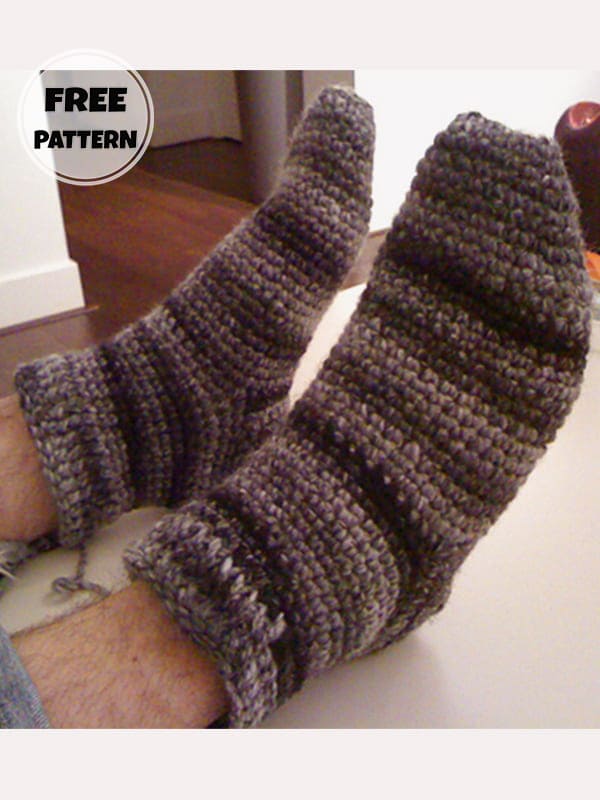 Brown Men's Socks Crochet Pattern