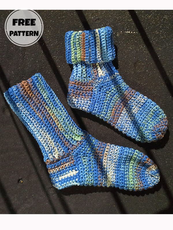 Tricolor Simple Crochet Socks