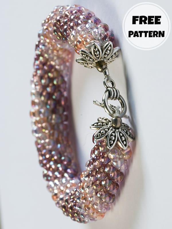 spiral crochet bead bracelet