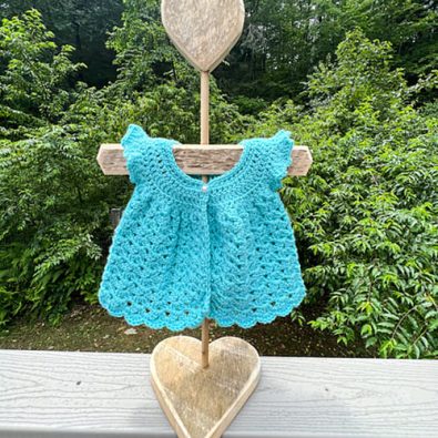 angel-wings-crochet-baby-dress-0-3-months-free-pattern