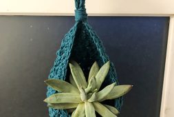 crochet-hanging-basket-for-plants-free-pdf-pattern