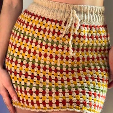 crochet-ribbed-mini-skirt-free-pattern