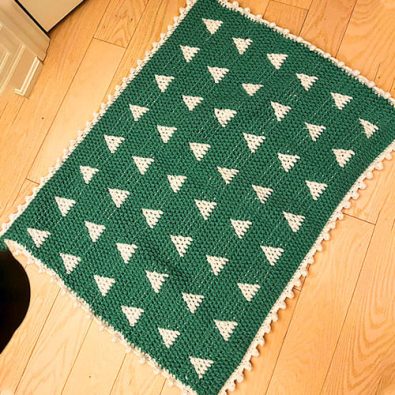 free-crochet-triangle-pattern-blanket