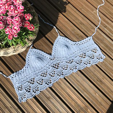 halter-neck-crochet-top-free-pattern