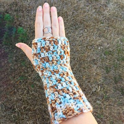 quick-free-pattern-crochet-fingerless-gloves