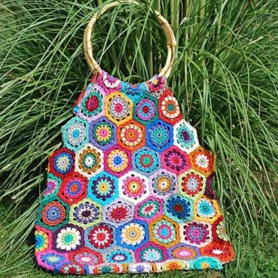 retro-summer-mommy-crochet-handbag-free-pattern