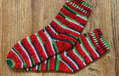 watermelon-beginner-crochet-sock-pattern-free