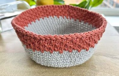 cloud-crochet-round-storage-basket-free-pattern