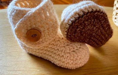 easy-crochet-newborn-booties-free-pattern