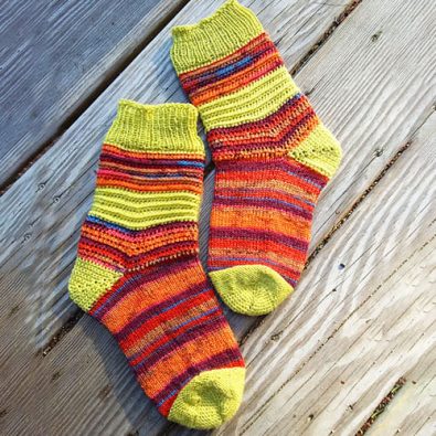 autumn-crochet-socks-pattern-free-easy-pdf