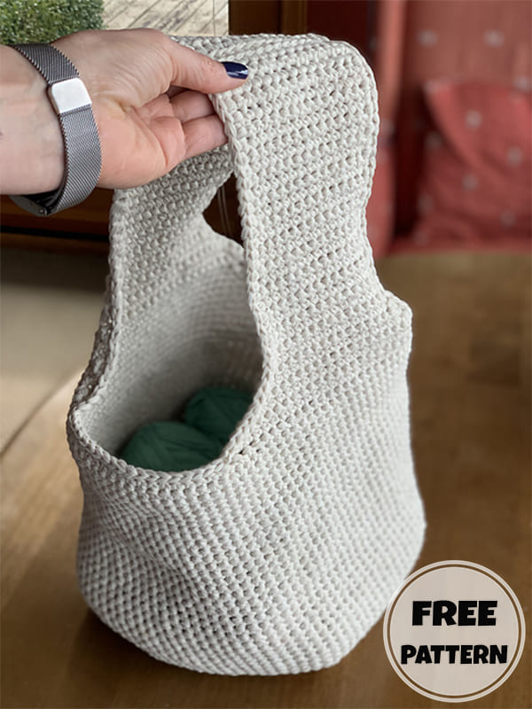 Functional Crochet Basket Bag Free Pattern-2