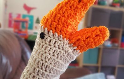 goose-crochet-gloves-free-pattern