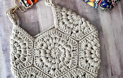 hexagon-granny-square-crochet-bag-free-pattern