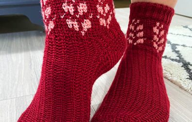 vine-leaf-free-crochet-pattern-for-socks