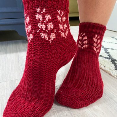 vine-leaf-free-crochet-pattern-for-socks