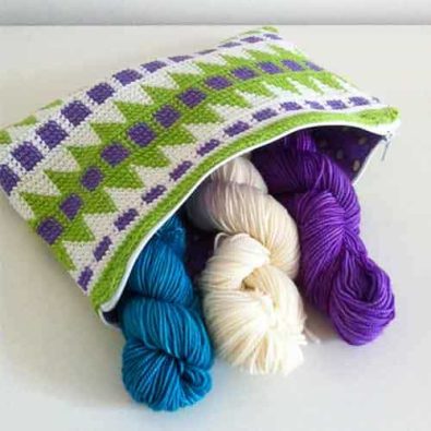 crochet-tapestry-pouch-free-pattern