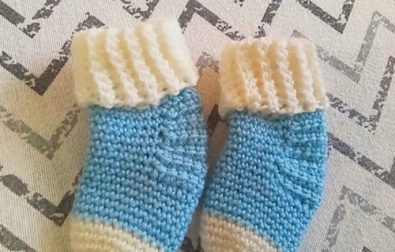 easy-crochet-baby-socks-0-3-months-free-pattern-pdf