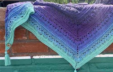 triangle-shawl-crochet-pattern-free-for-beginners