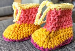 easy-crochet-booties-for-newborn-pattern-free