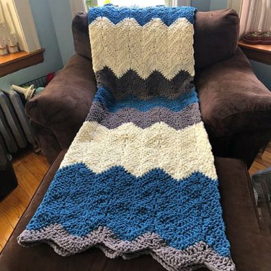 gray-challenge-ripple-blanket-pattern-crochet-free