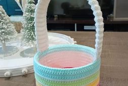 lovely-free-crochet-easter-basket-pattern