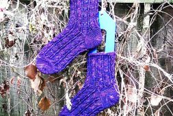 twist-crochet-socks-free-pattern-pdf