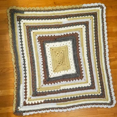 big-free-granny-square-blanket-crochet-pattern