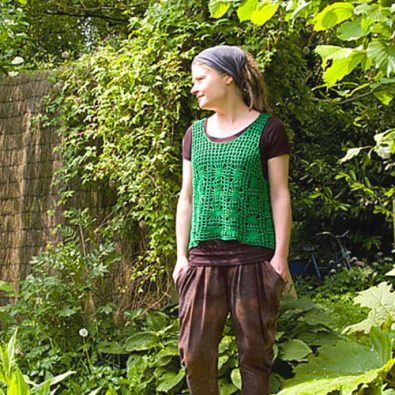 country-lace-and-crochet-top-free-pattern