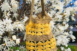 yellow-flowers-free-market-bag-crochet-pattern-easy